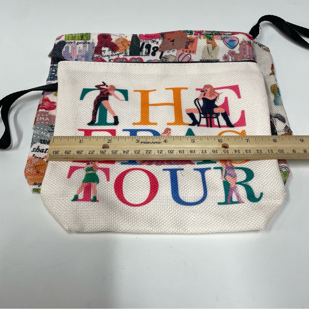 NWOT Taylor Swift Swiftie Canvas Makeup Jewelry Bag Set 3-piece Era Tour Gift - Picture 4 of 8